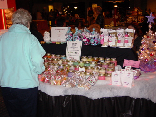 ./Gallery/Arts&Craft11-11-12/DSC07385.JPG