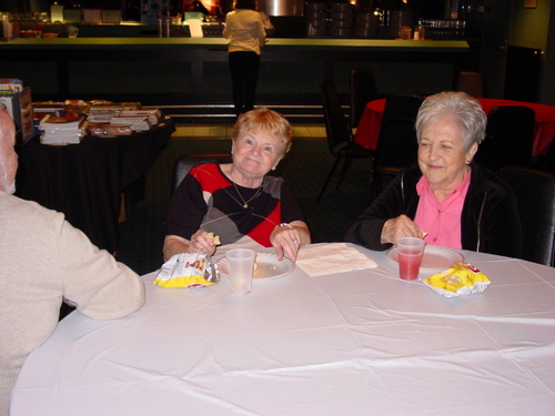 ./Gallery/Arts&Craft11-11-12/DSC07386.JPG