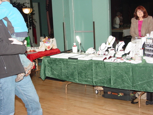 ./Gallery/Arts&Crafts11-14-10/DSC05753.JPG