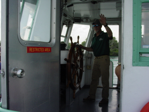 ./Gallery/BoatCruise2018/DSC09211JPG.jpg