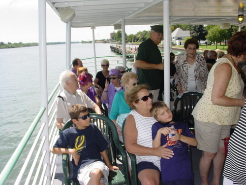 ./Gallery/BoatRide2016/DSC08087.JPG
