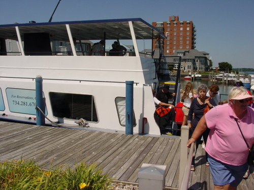 ./Gallery/BoatRide8-1-12/DSC07125.JPG