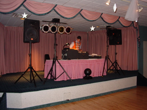 ./Gallery/BridalShow11-15-09/DSC04838.JPG