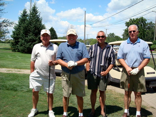 ./Gallery/GolfOuting8-9-08/DSC00540.JPG