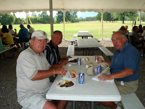 ./Gallery/GolfOuting8-9-08/DSC00566.JPG