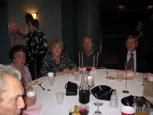 ./Gallery/LegendsLive10-15-11/IMG_1085.JPG