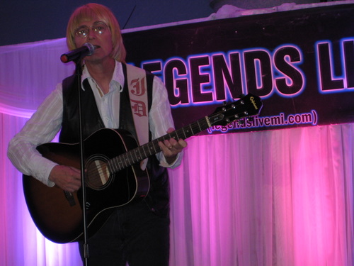 ./Gallery/LegendsLive10-15-11/IMG_1087.JPG