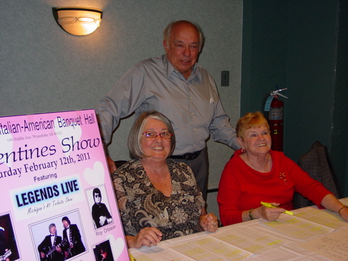 ./Gallery/LegendsLive11-06-10/DSC05655.JPG