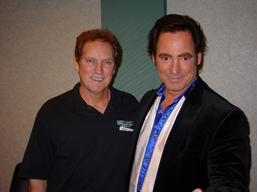 ./Gallery/LegendsLive11-06-10/DSC05656.JPG