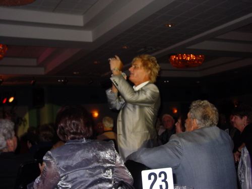 ./Gallery/LegendsLive11-06-10/DSC05682.JPG