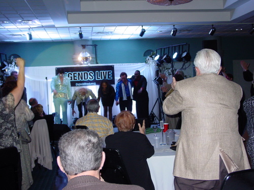 ./Gallery/LegendsLive11-06-10/DSC05685.JPG