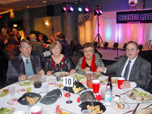 ./Gallery/LegendsLive2-12-11/DSC06122.JPG