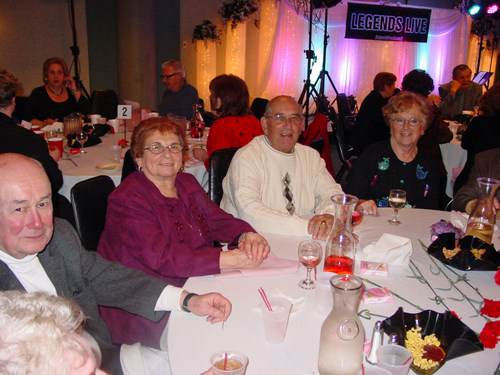 ./Gallery/LegendsLive2-12-11/DSC06129.JPG
