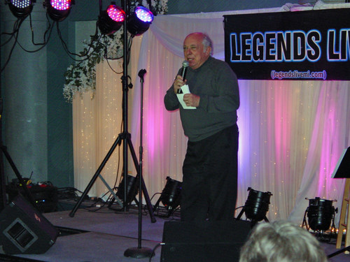 ./Gallery/LegendsLive2-12-11/DSC06136.JPG