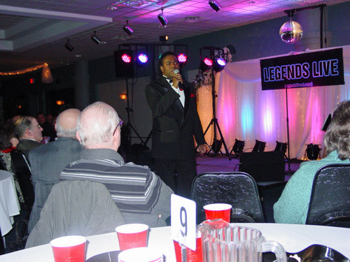 ./Gallery/LegendsLive2-12-11/DSC06143.JPG