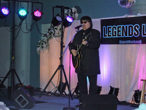 ./Gallery/LegendsLive2-12-11/DSC06145.JPG
