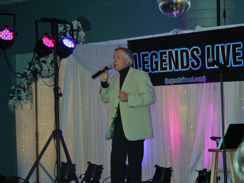 ./Gallery/LegendsLive2-12-11/DSC06166.JPG
