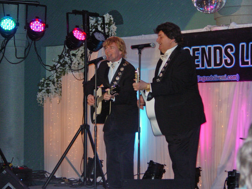 ./Gallery/LegendsLive2-12-11/DSC06171.JPG