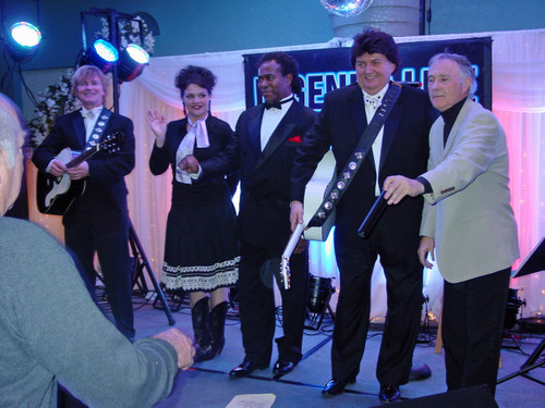 ./Gallery/LegendsLive2-12-11/DSC06182.JPG