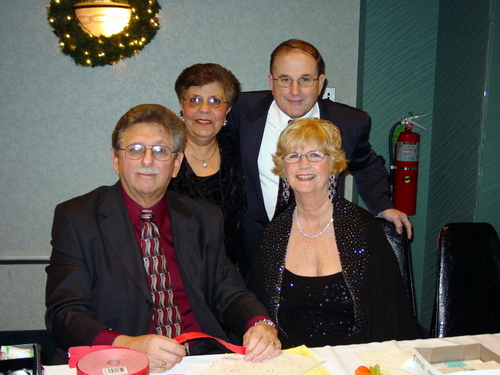 ./Gallery/NewYearsEve12-31-08/DSC03399.JPG
