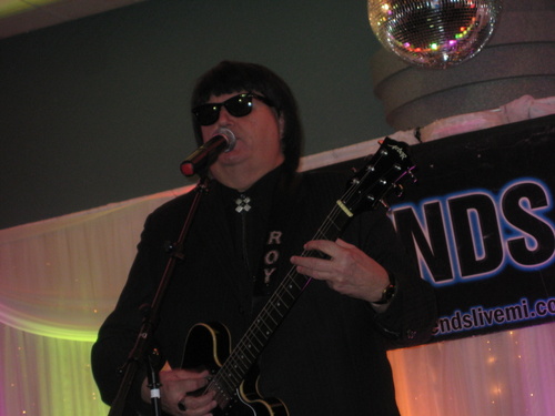 ./Gallery/NewYearsEveLegendLive12-31-12/IMG_0026.JPG