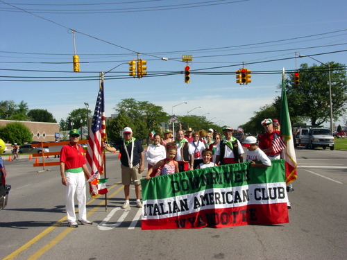 ./Gallery/Parade7-4-08/DSC02975.JPG