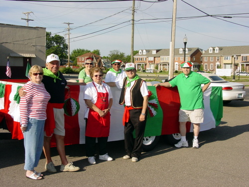 ./Gallery/Parade7-4-09/DSC03856.JPG