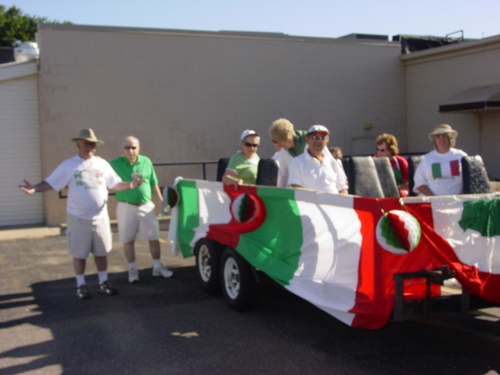 ./Gallery/Parade7-4-10/DSC05172.JPG