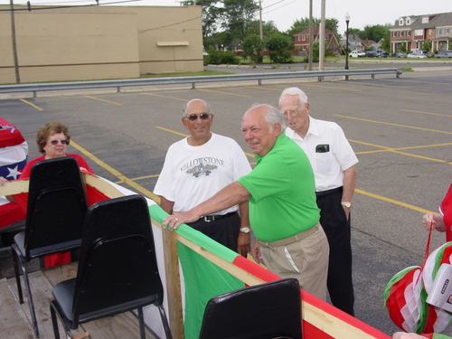 ./Gallery/Parade7-4-11/DSC06393.JPG
