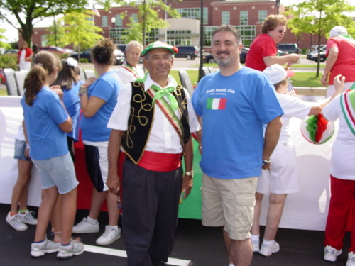 ./Gallery/Parade7-4-11/DSC06411.JPG