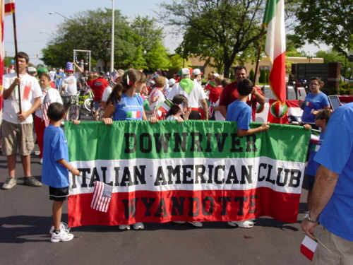 ./Gallery/Parade7-4-11/DSC06412.JPG