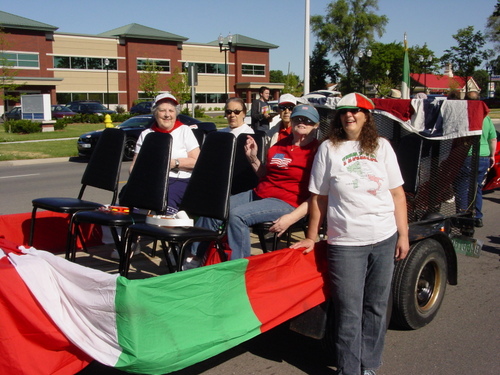 ./Gallery/Parade7-4-14/DSC07888.JPG