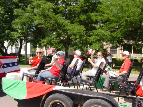 ./Gallery/Parade7-4-14/DSC07906.JPG