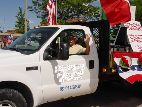 ./Gallery/Parade7-4-14/DSC07912.JPG