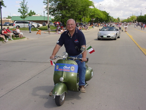 ./Gallery/Parade7-4-14/DSC07916.JPG