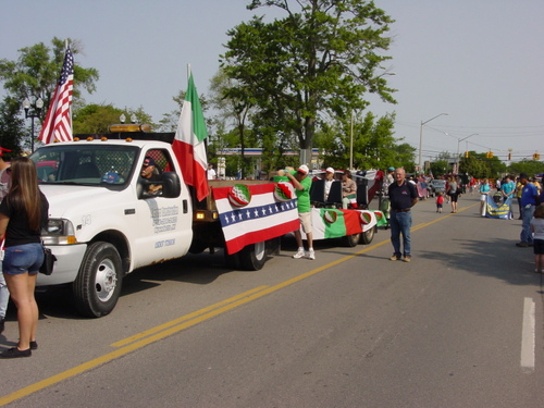 ./Gallery/Parade7-4-15/DSC07952.JPG