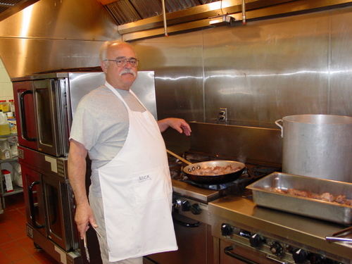 ./Gallery/PastaDinner05-19-10/DSC05072.JPG