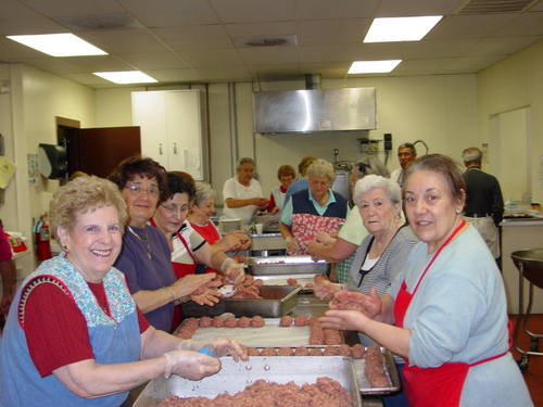 ./Gallery/PastaDinner05-19-10/DSC05075.JPG