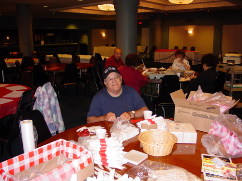 ./Gallery/PastaDinner05-19-10/DSC05084.JPG