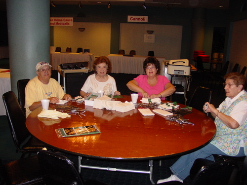 ./Gallery/PastaDinner08-17-11/DSC06573.JPG