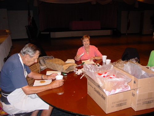 ./Gallery/PastaDinner08-17-11/DSC06574.JPG