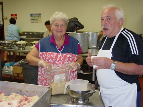 ./Gallery/PastaDinner09-15-10/DSC05458.JPG