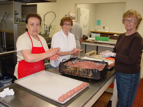 ./Gallery/PastaDinner09-15-10/DSC05473.JPG