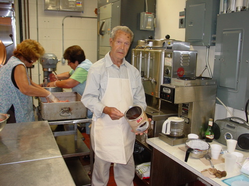 ./Gallery/PastaDinner09-15-10/DSC05475.JPG