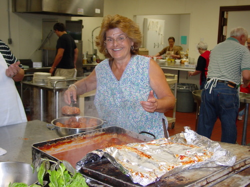 ./Gallery/PastaDinner09-15-10/DSC05491.JPG