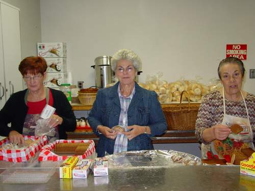 ./Gallery/PastaDinner09-19-12/DSC07275.JPG