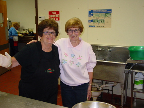 ./Gallery/PastaDinner10-16-13/DSC07805.JPG
