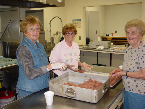 ./Gallery/PastaDinner10-16-13/DSC07808.JPG