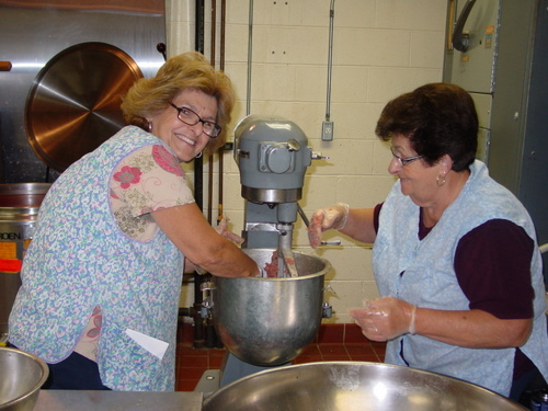 ./Gallery/PastaDinner10-19-11/DSC06783.JPG