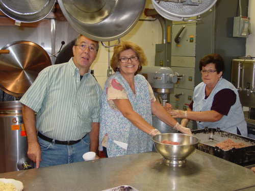 ./Gallery/PastaDinner10-19-11/DSC06792.JPG